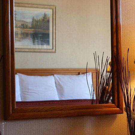 Regency Inn Richmond Dumbarton Phòng bức ảnh